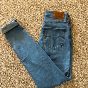Levi’s 721